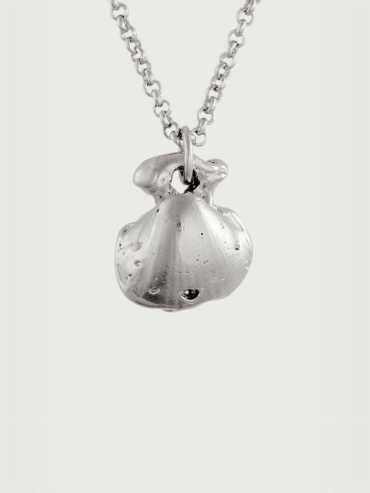 Silver Coquille Necklace
