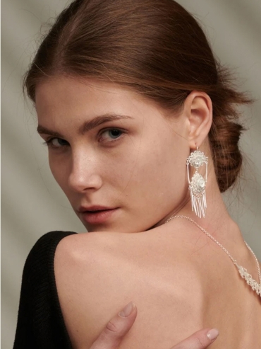 DIE - silver earrings with knitting flower and hanging strings