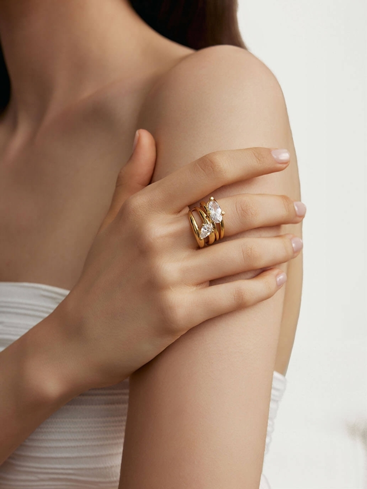 Gold Rainy Serenade Wide Ring