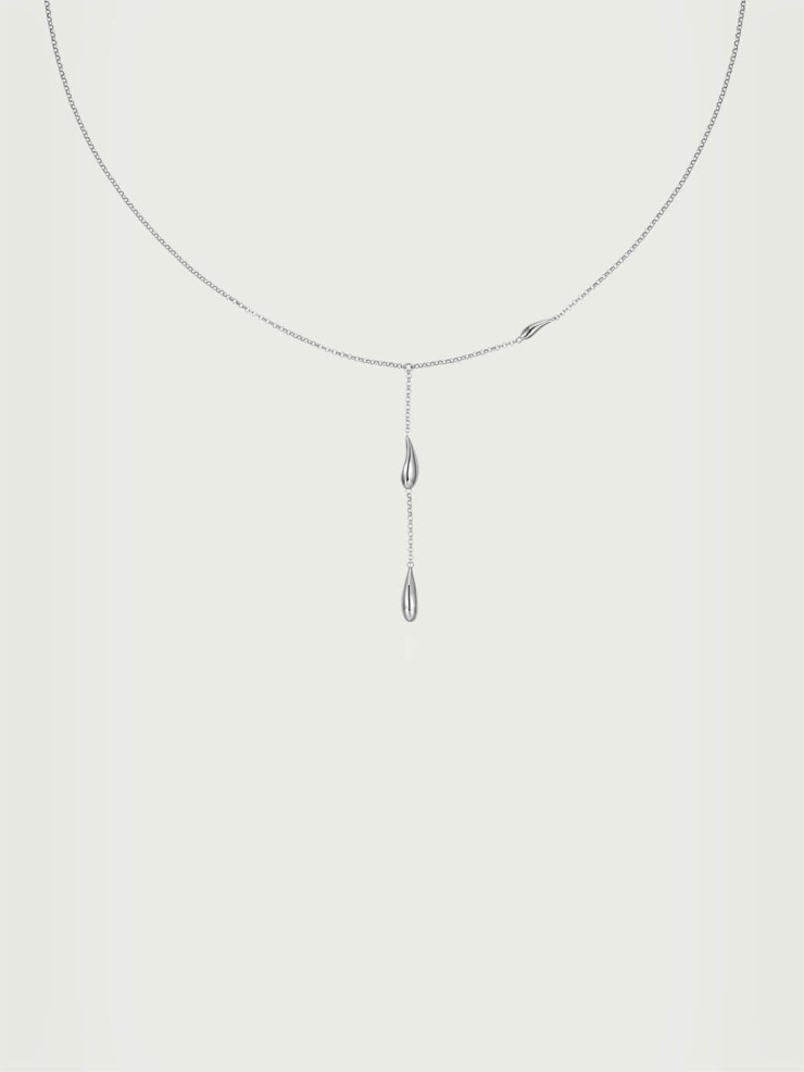 White Classic Raindrop Necklace