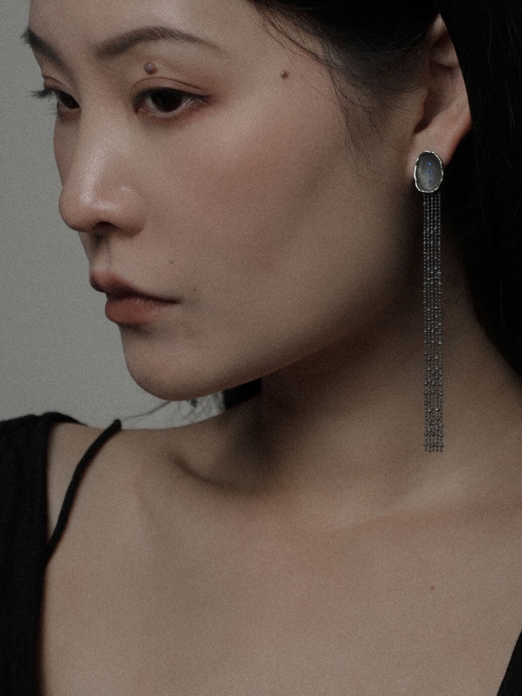 Black Star Dot Tassel Detachable Earrings