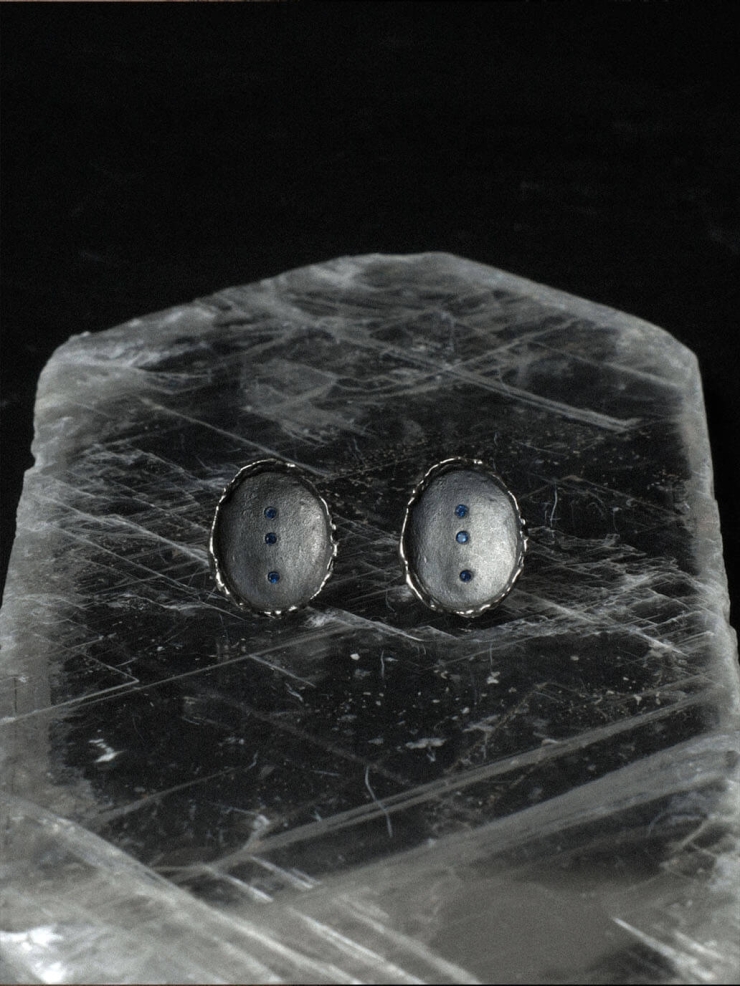 Black Star Dot Tassel Detachable Earrings