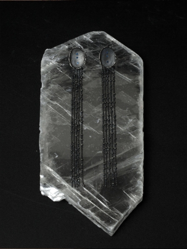 Black Star Dot Tassel Detachable Earrings