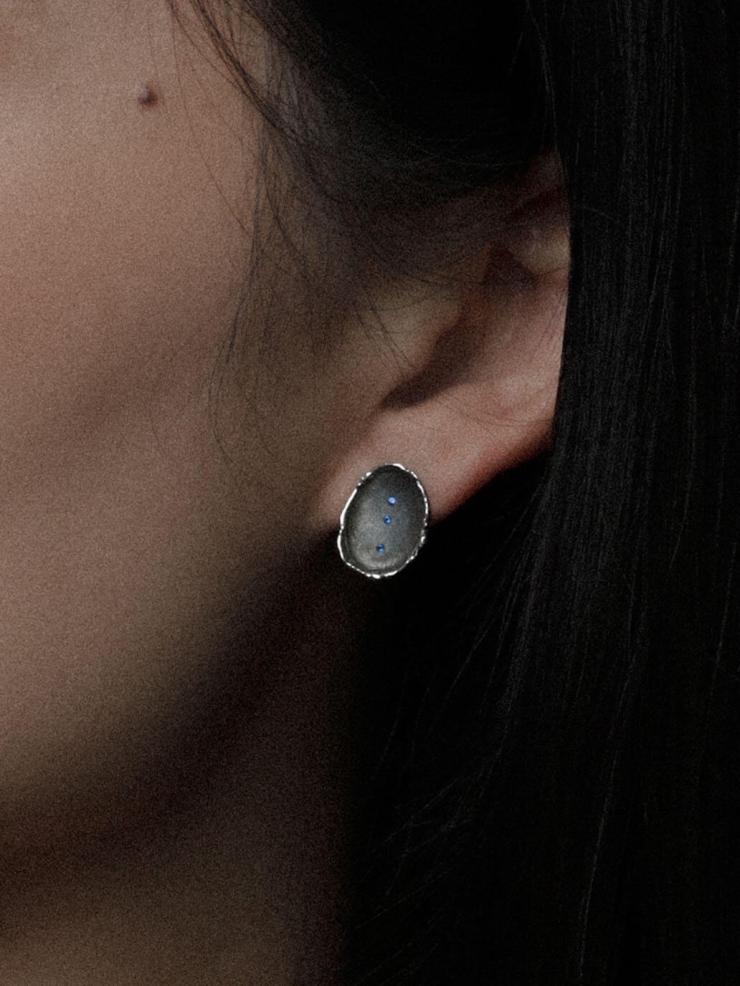 Black Star Dot Tassel Detachable Earrings