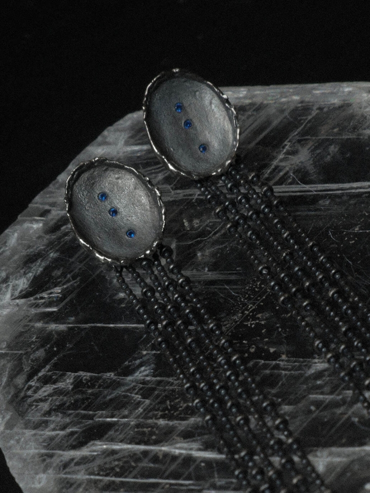 Black Star Dot Tassel Detachable Earrings