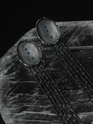 Black Star Dot Tassel Detachable Earrings