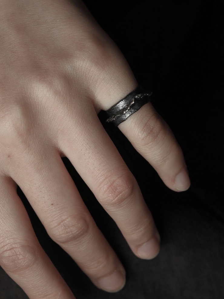 Black Ocean Shadow Ear Cuff/Ring