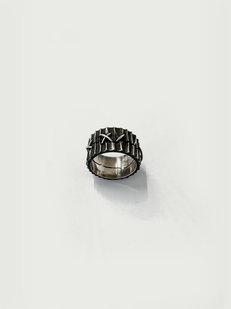 Black stitch silver wide ring