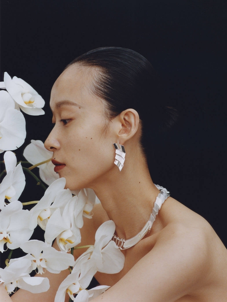 Sliver Wavelet Earrings