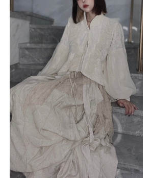 ELYWOOD Beige Ruffled Lace Skirt