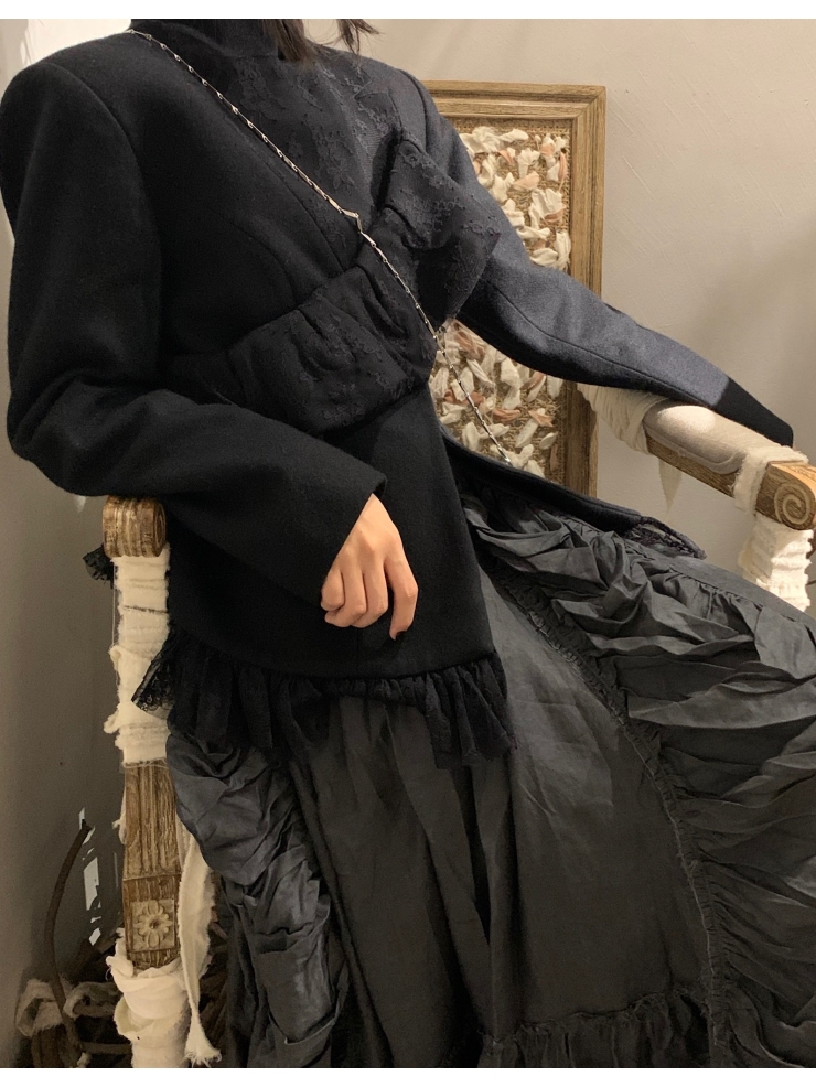 ELYWOOD Black Ruffle Detailed Blazer