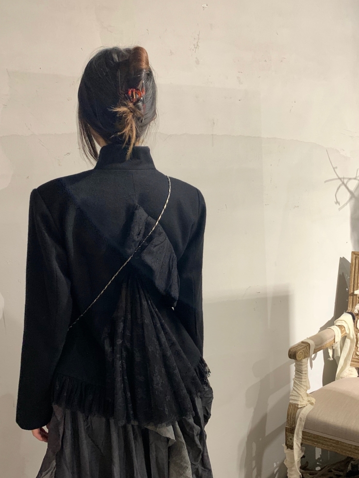 ELYWOOD Black Ruffle Detailed Blazer