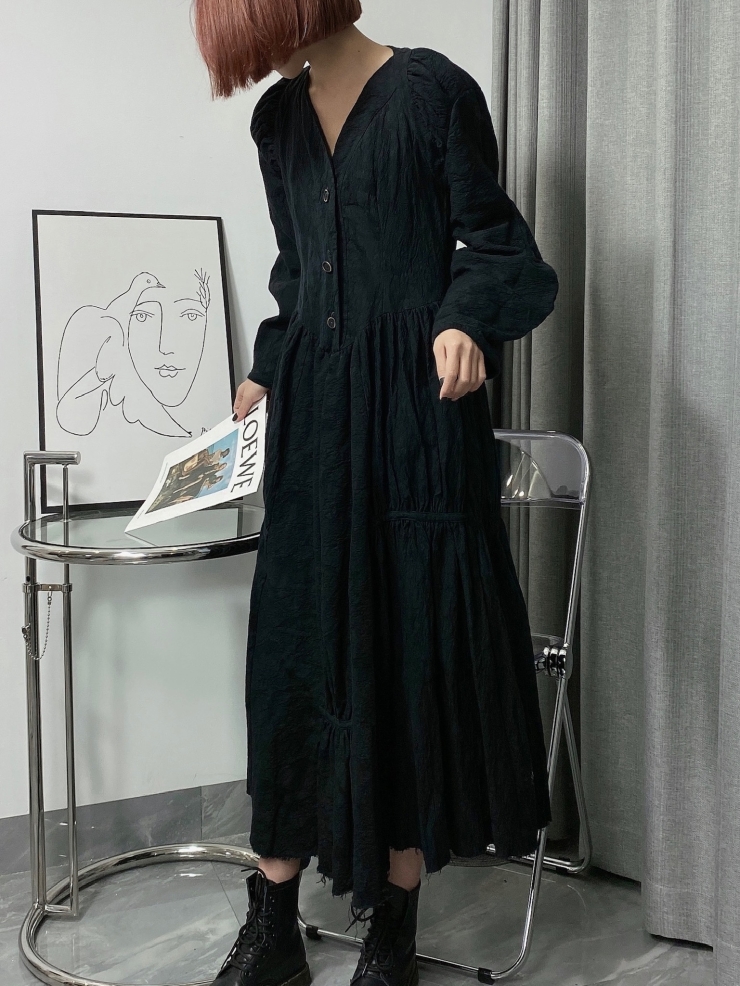 ELYWOOD Black Wide Sleeve Dress