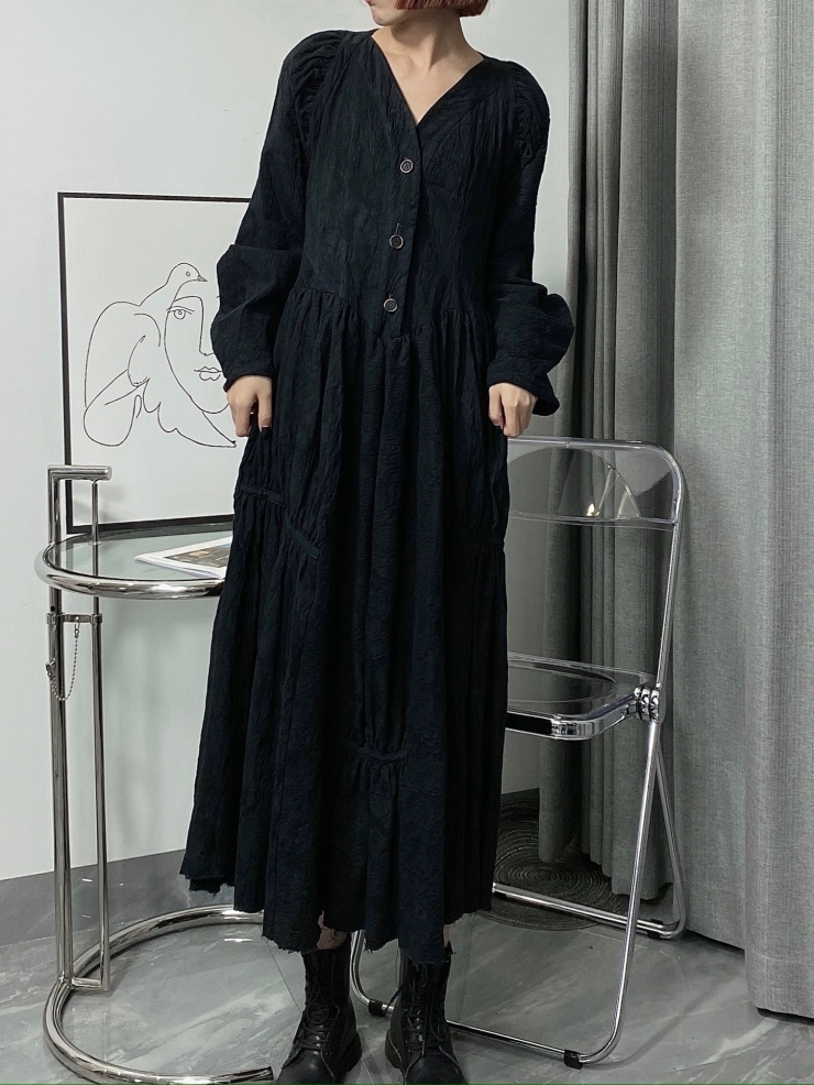 ELYWOOD Black Wide Sleeve Dress