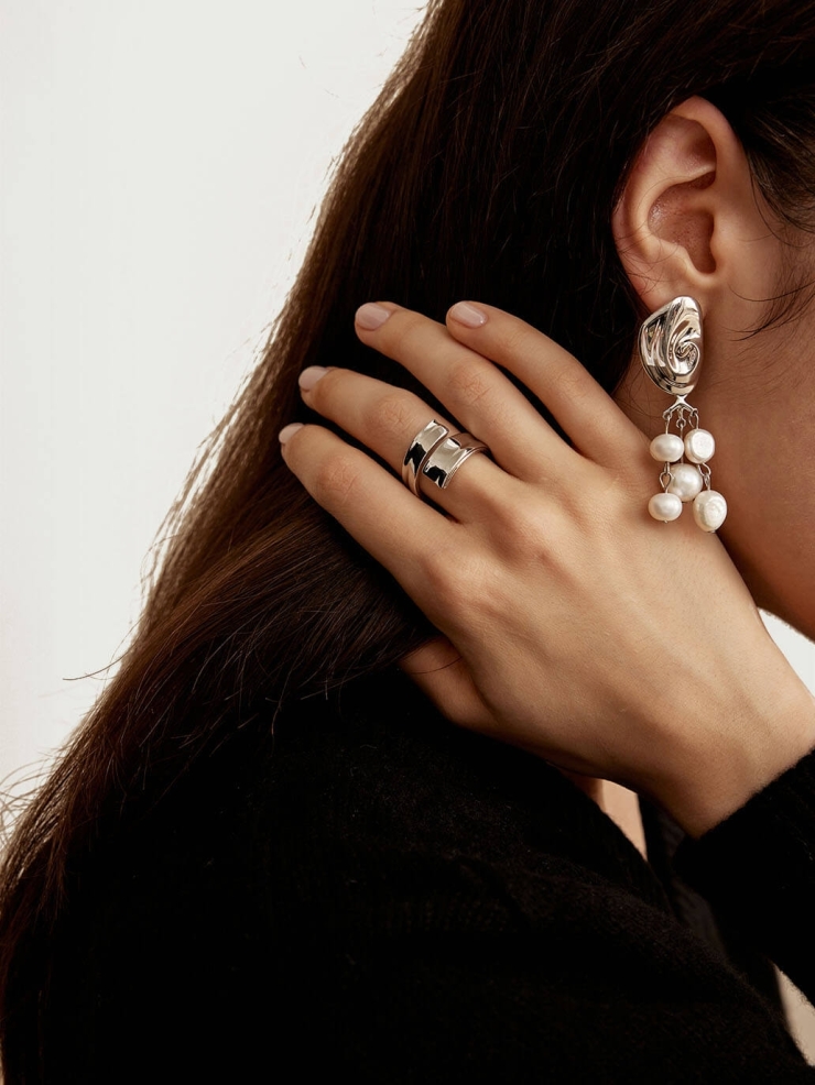 Silver Rotating Rock Pearl Earrings