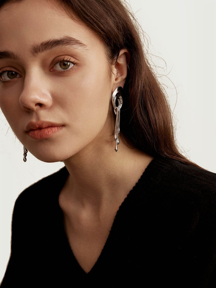 Drizzling Cavern Earrings