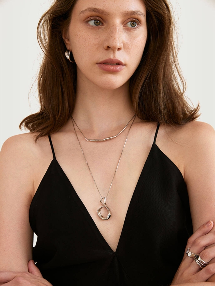 Dislocation Necklace