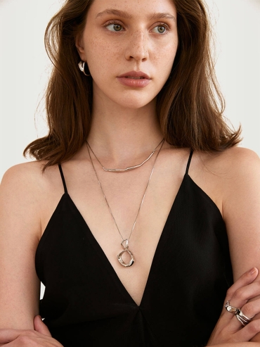 Dislocation Necklace