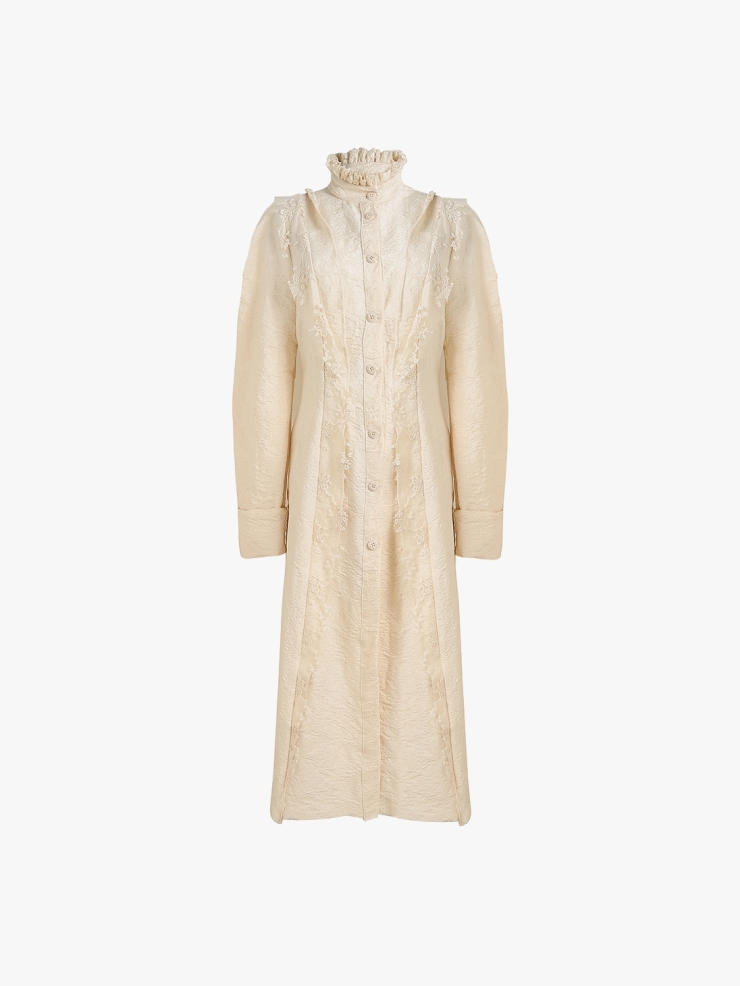 ELYWOOD White Lace Bishop Sleeve Long Coat
