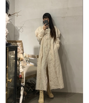 ELYWOOD White Lace Bishop Sleeve Long Coat
