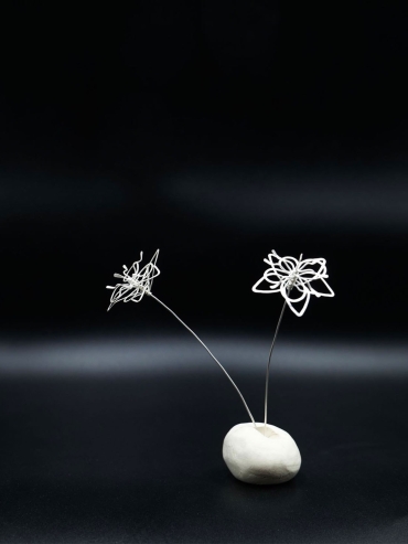 GUAN spiral flower shaped earrings