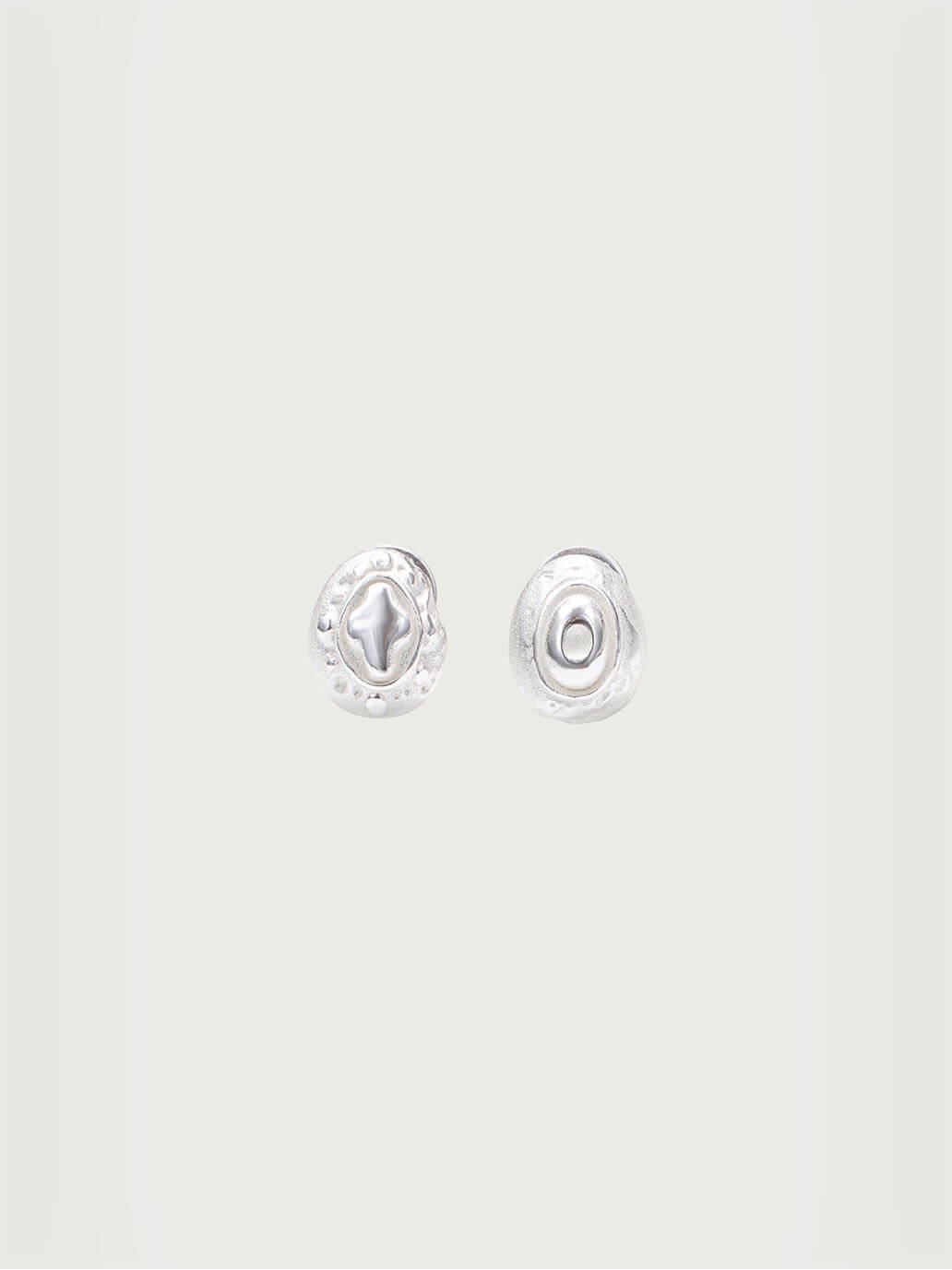 Silver wind erosion earrings