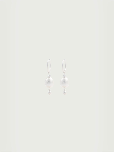 Silver constant earrings