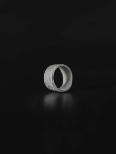 White hair ring