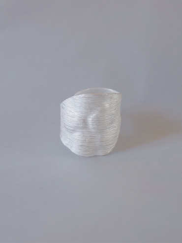 HENG-Gender Neutral Curved Ring