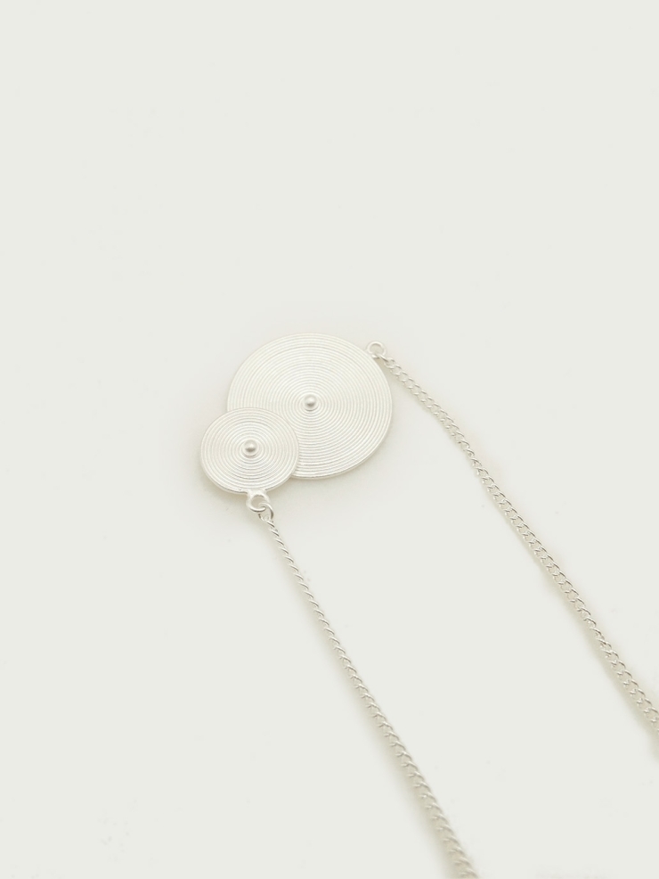 Double wutuo pendant necklace