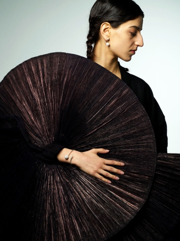 White coneflower bracelet