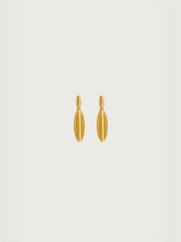Gold double plumfruit earrings