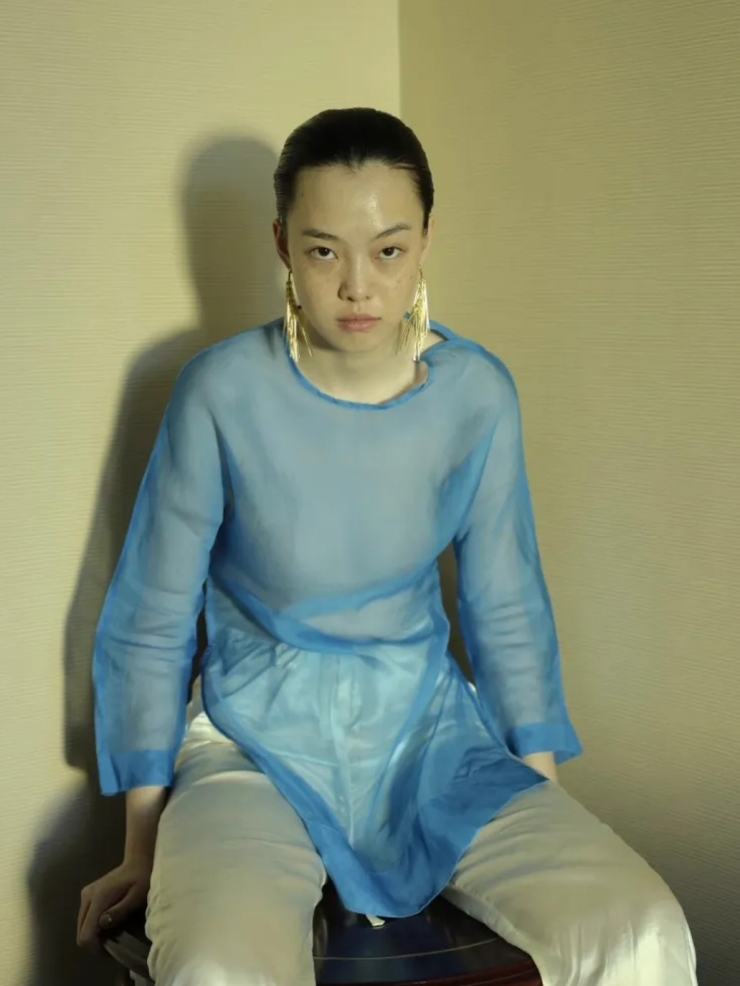 Gold MINI pine needles earrings