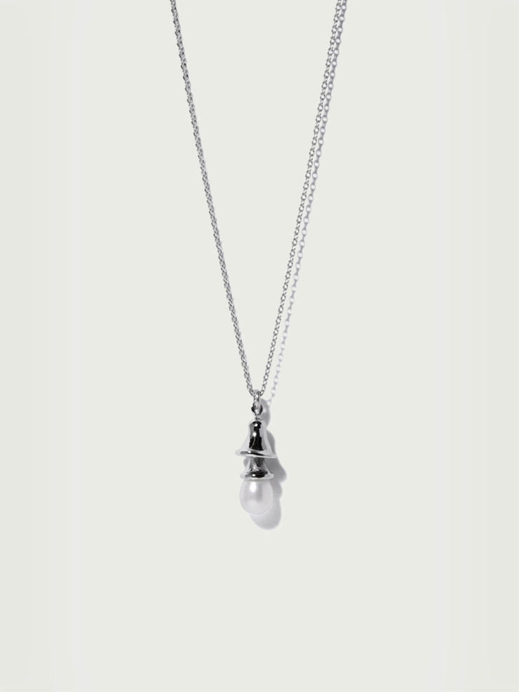 Pearl bell necklace