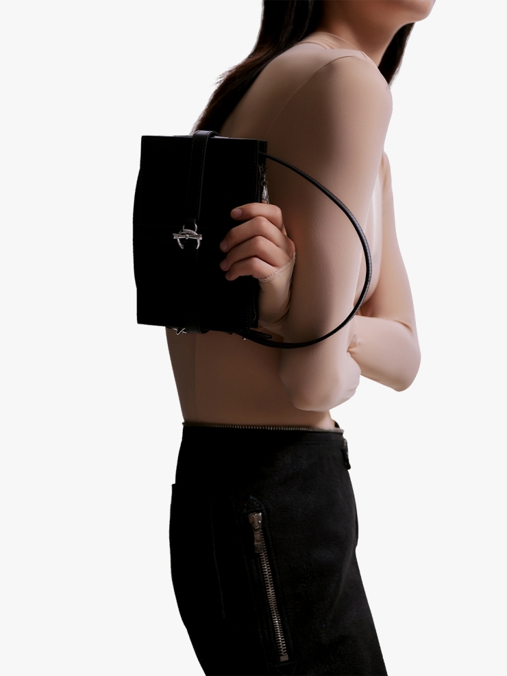 ATELIER SÓ OT Envelope Bag
