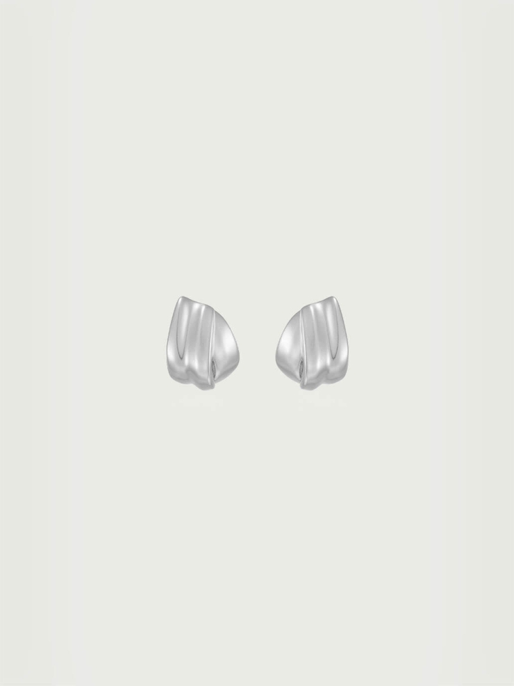 Silver Colored Interlocking Stud Earrings