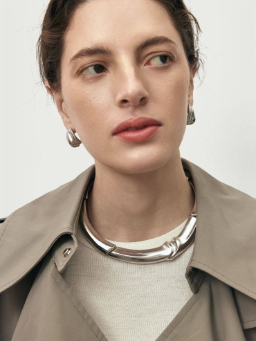 Silver Colored Interlocking Stud Earrings