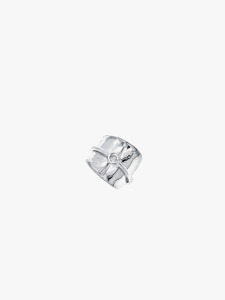 ATELIER SÓ Missing Dimond Pinky Ring