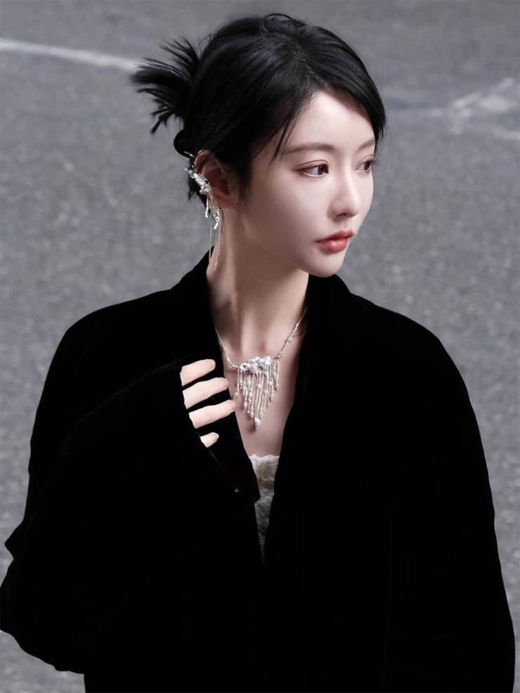 Twin-Wing Flounder Bone Ear Cuff - Single