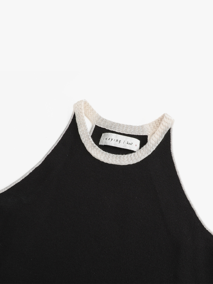 SWAYING Black Basic Tank Top
