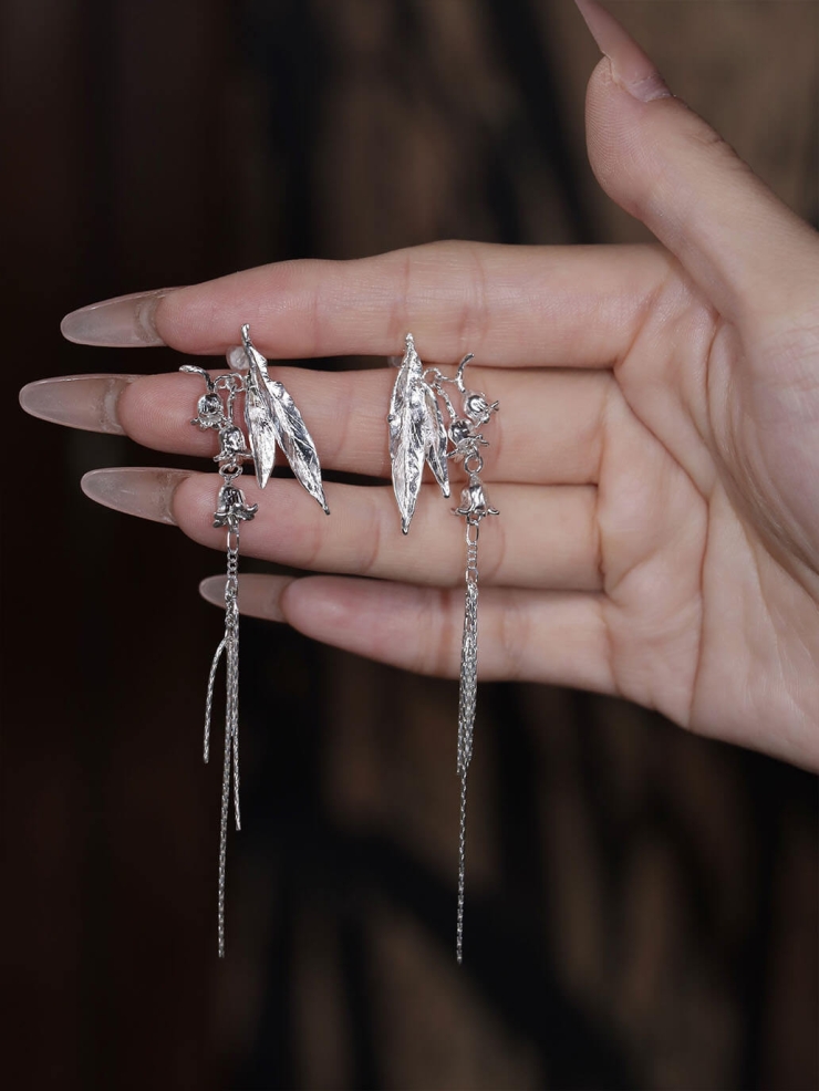 Lily of the Valley Leaf Stud - Single