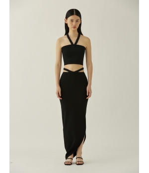 SWAYING Black Camisole