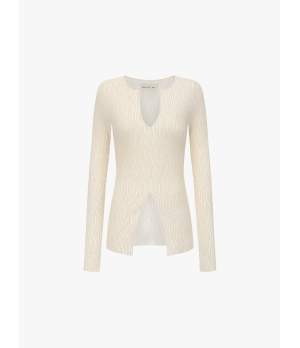 SWAYING Cream Bubble Yarn Classic Knit Top