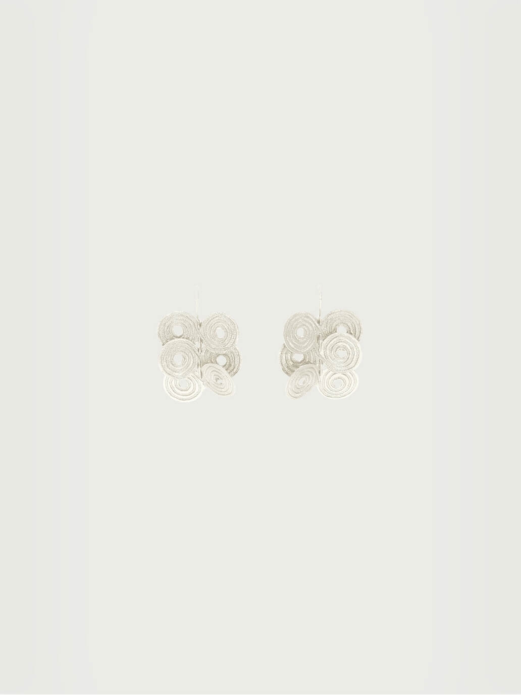 Silver Linked Beads and Cloud Pattern Short Earrings