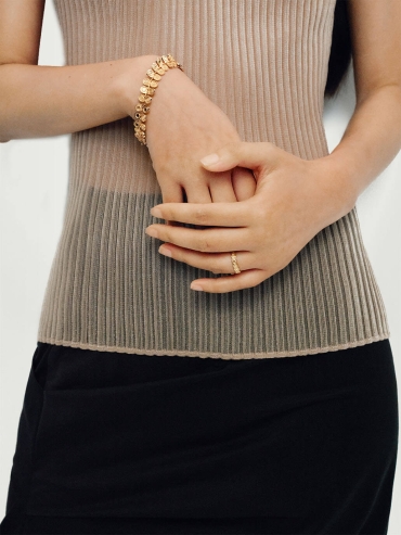 Gold Linked Beads Ring