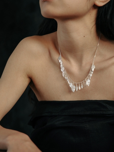 Silver Stoneleaf Necklace