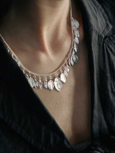 Silver Stoneleaf Necklace