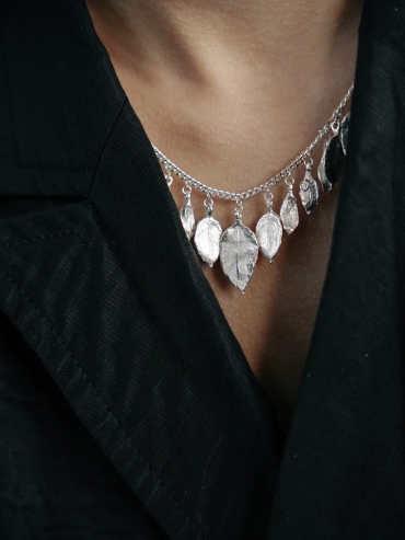 Silver Stoneleaf Necklace