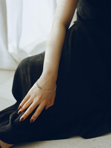 Silver Iris Blossom Bangle