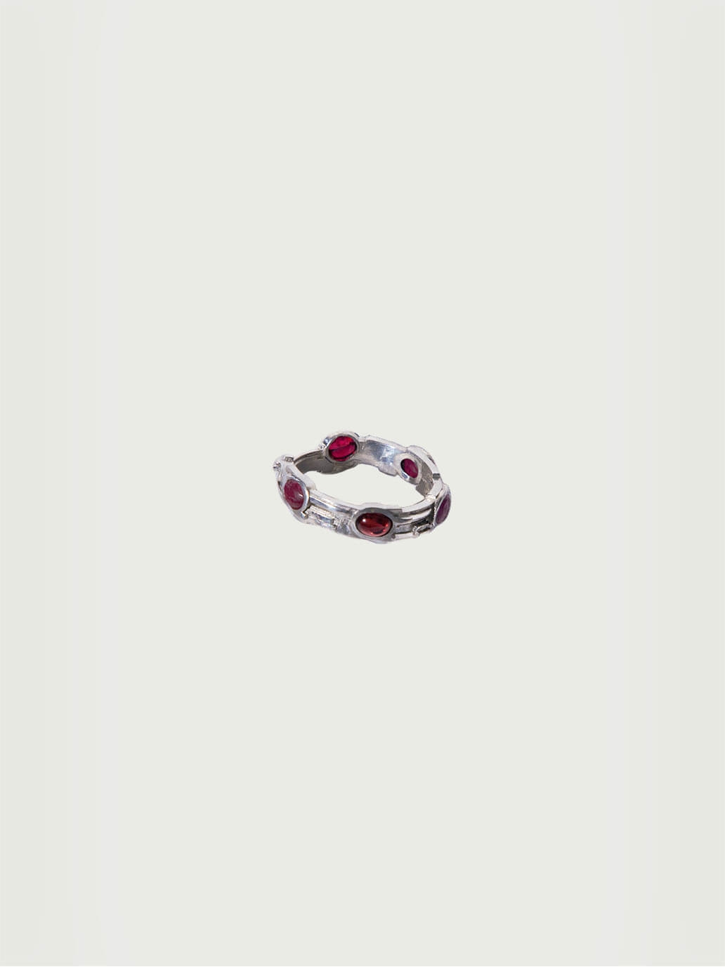 Silver Ruby Interstellar orbit ring